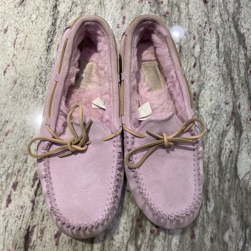 Women’s Ugg slippers size 9 moccasin